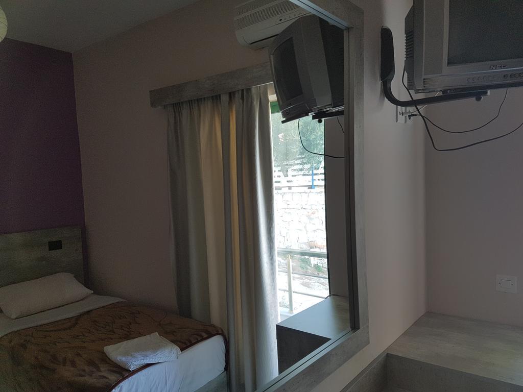 Perla Hotel Saranda Exterior foto