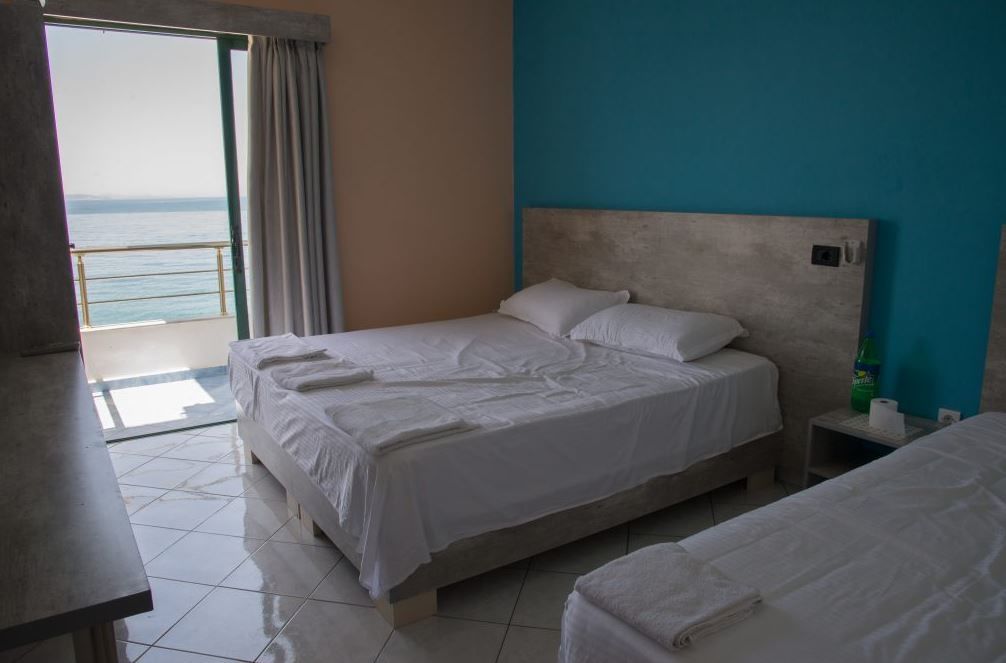 Perla Hotel Saranda Exterior foto